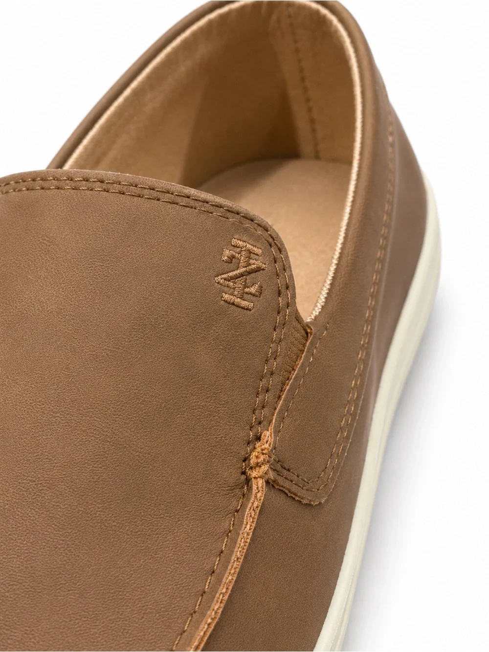 NWT Izod Men's Tan Slip-On Boat Shoes with Cream Sole